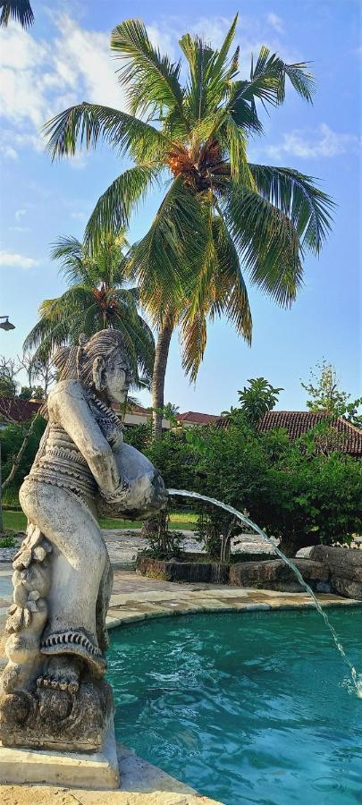 Matahari Inn Kuta  Zewnętrze zdjęcie