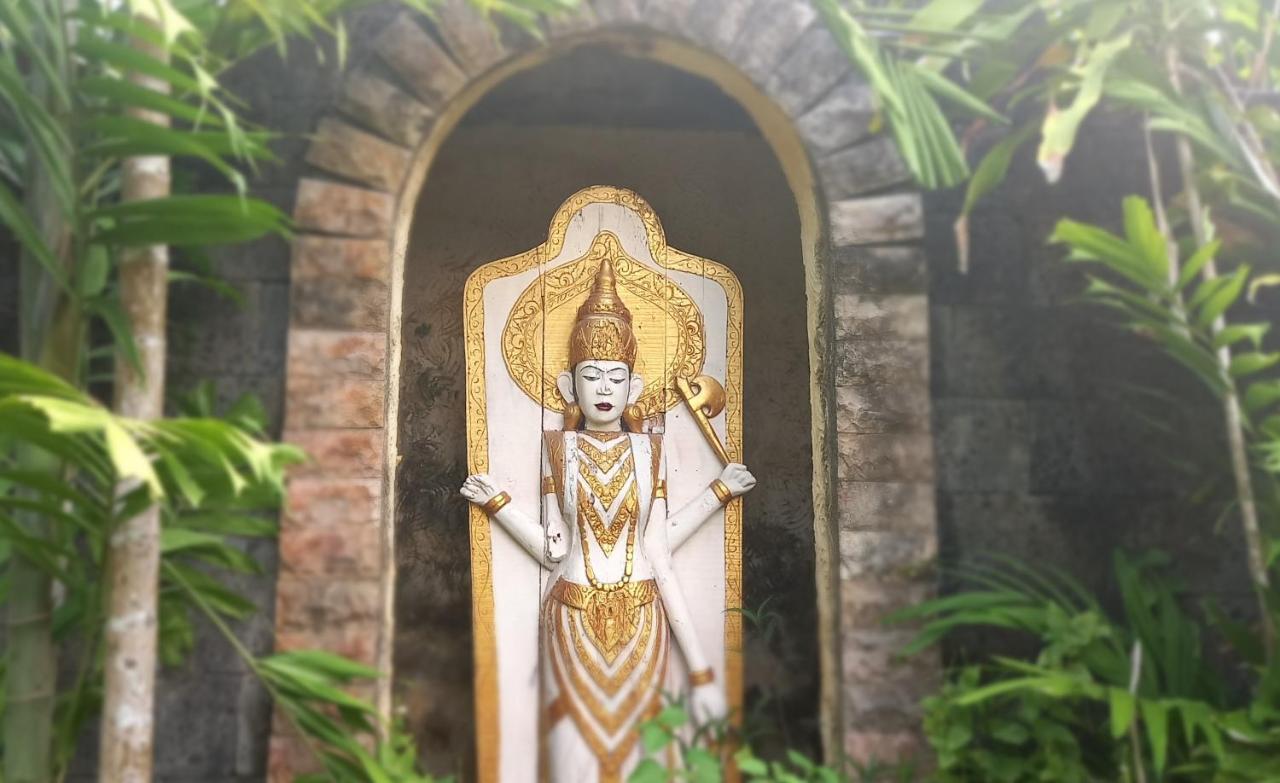 Matahari Inn Kuta  Zewnętrze zdjęcie