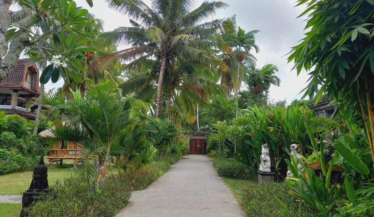Matahari Inn Kuta  Zewnętrze zdjęcie