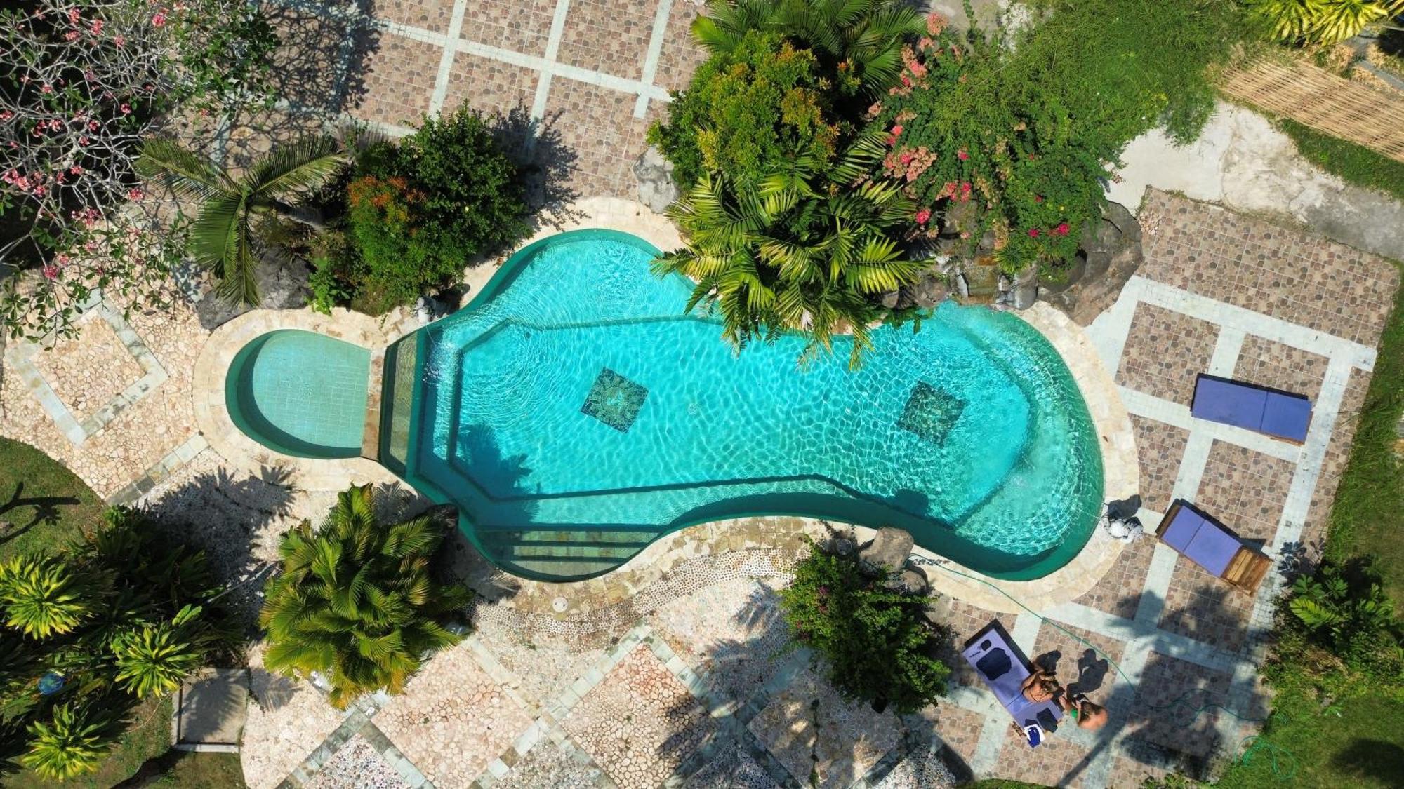 Matahari Inn Kuta  Zewnętrze zdjęcie